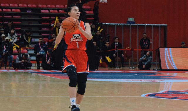 世界杯官方直播平台下载-击败联盟第1！中国女篮30岁王牌归来5胜0负不败：宫帅需重用她？